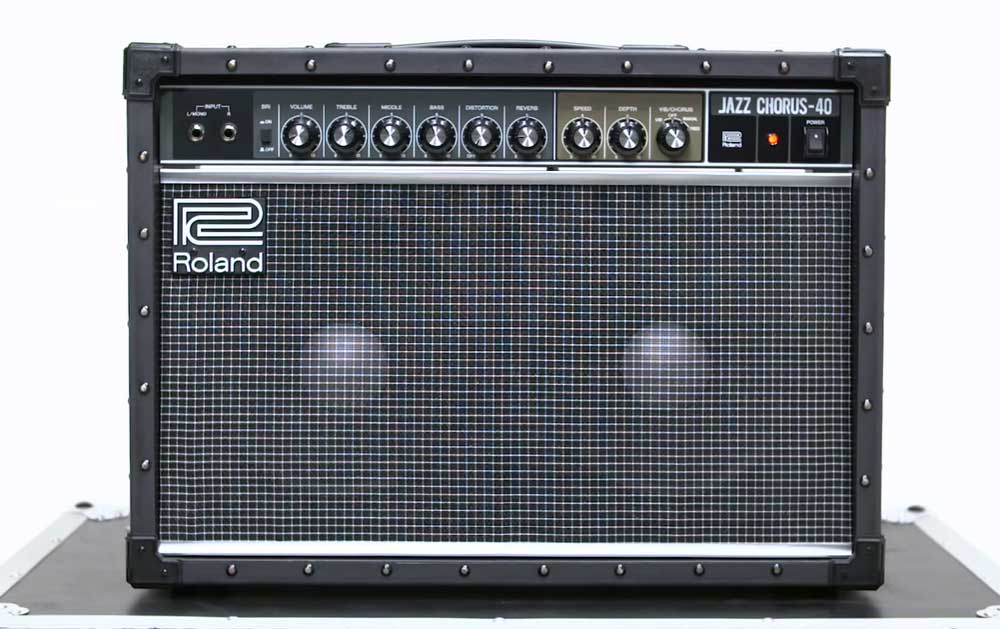 ROLAND JC-40 Jazz Chorus ROLAND JC-40 Jazz Chorus