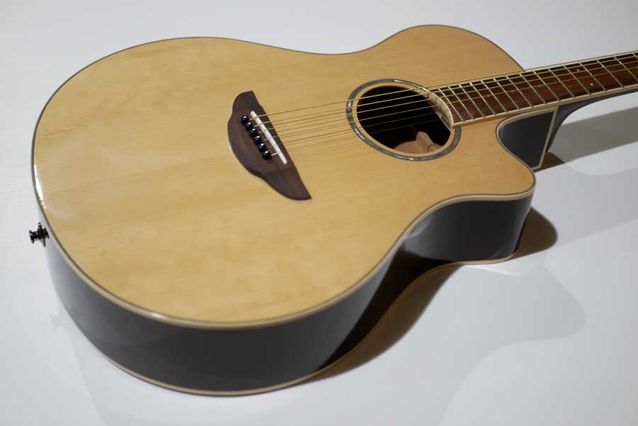 YAMAHA APX600 Natural YAMAHA APX600 Natural