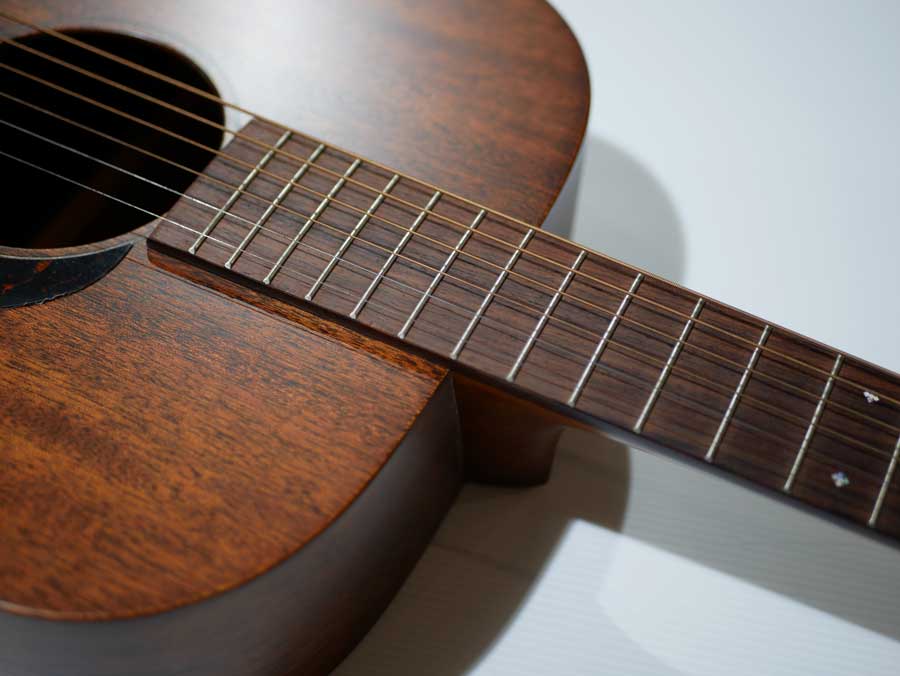 MARTIN-000-15M