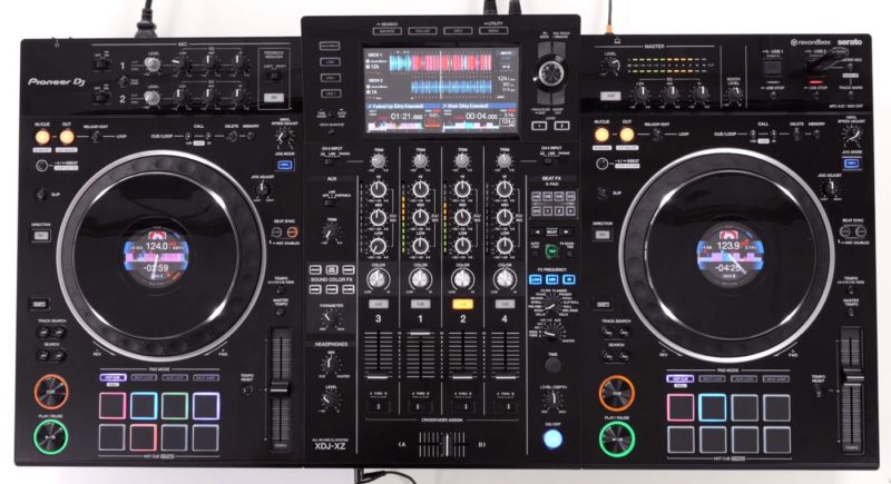 Pioneer xdj xz. Pioneer XDJ xz2. Контроллер Pioneer XDJ-XZ. Pioneer DJ XZ.