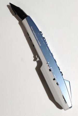 Alternative view of ROLAND AE-01 AEROPHONE MINI