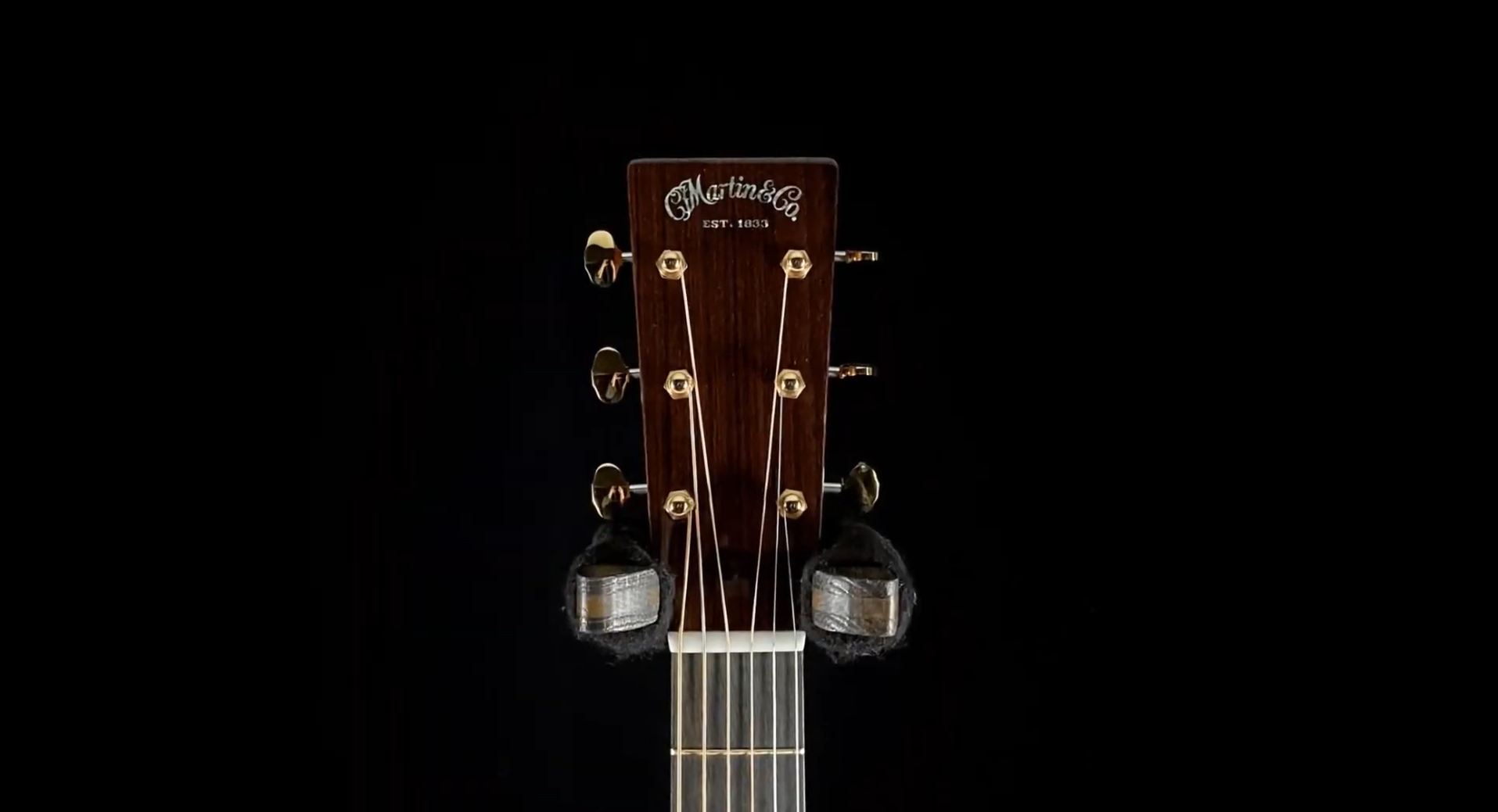 MARTIN 000-28 MODERN DELUXE