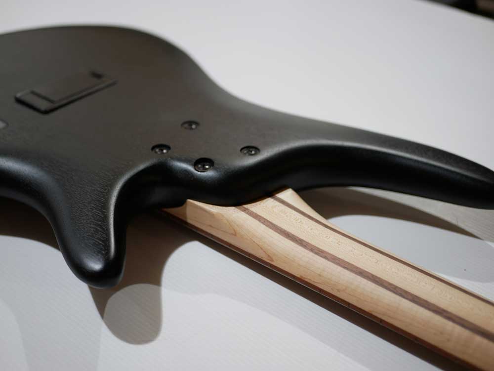 IBANEZ SR300EBL Weathered Black gaucher
