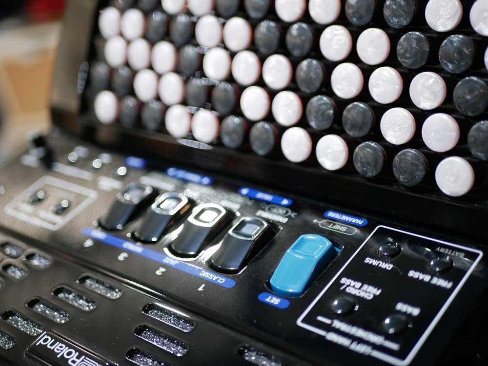 ROLAND FR-1XB BK pack housse