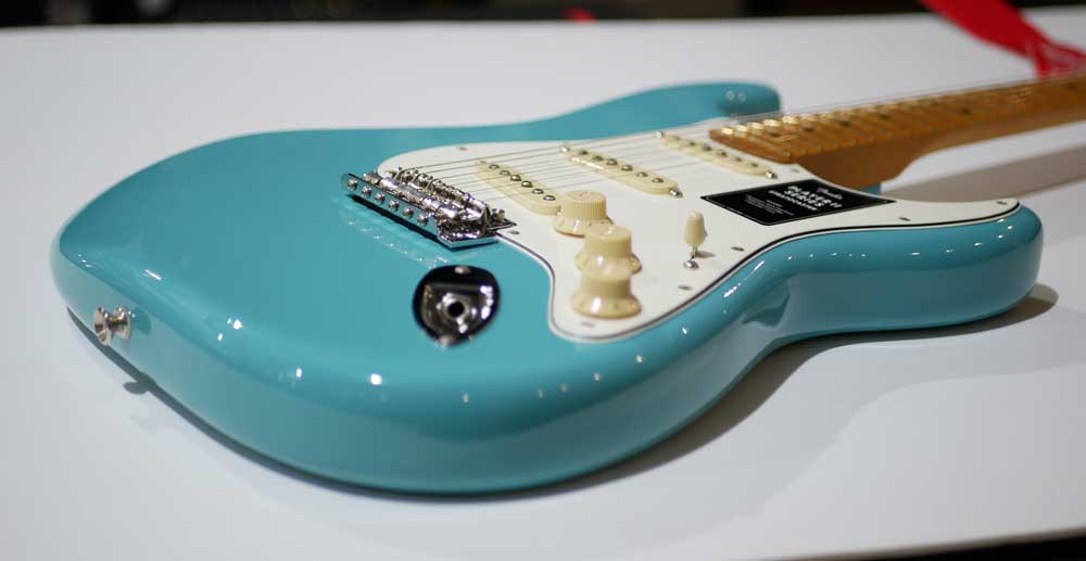 FENDER PLAYER II STRATOCASTER Maple Aquatone Blue
