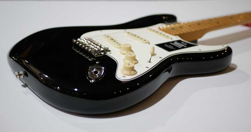 FENDER PLAYER II STRATOCASTER Maple Black FENDER PLAYER II STRATOCASTER Maple Black