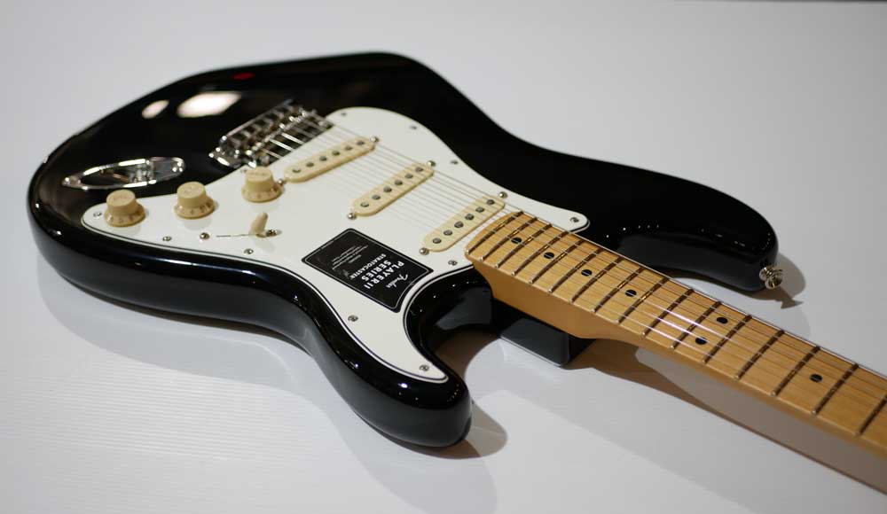 FENDER PLAYER II STRATOCASTER Maple Black FENDER PLAYER II STRATOCASTER Maple Black