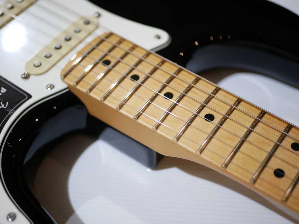 FENDER PLAYER II STRATOCASTER Maple Black FENDER PLAYER II STRATOCASTER Maple Black