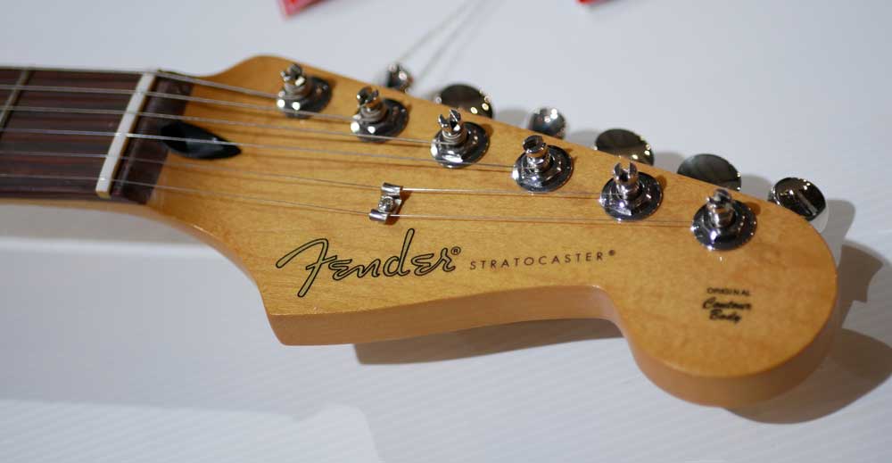 FENDER PLAYER II STRATOCASTER Rosewood Birch Green FENDER PLAYER II STRATOCASTER Rosewood Birch Green