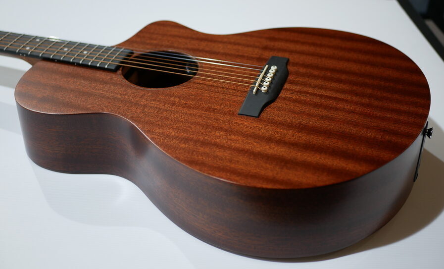 MARTIN SC-10E-SAPELE