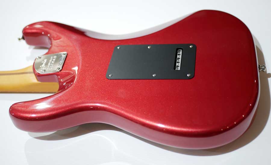 FENDER AMERICAN ULTRA II STRATOCASTER Maple Sinister Red FENDER AMERICAN ULTRA II STRATOCASTER Maple Sinister Red