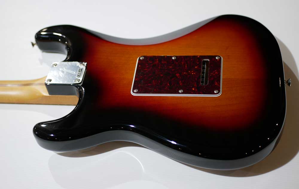 FENDER PLAYER II MODIFIED STRATOCASTER Maple 3 Tons Sunburst FENDER PLAYER II MODIFIED STRATOCASTER Maple 3 Tons Sunburst