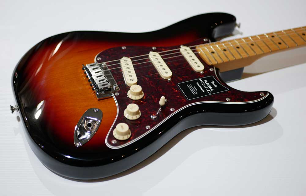 FENDER PLAYER II MODIFIED STRATOCASTER Maple 3 Tons Sunburst FENDER PLAYER II MODIFIED STRATOCASTER Maple 3 Tons Sunburst