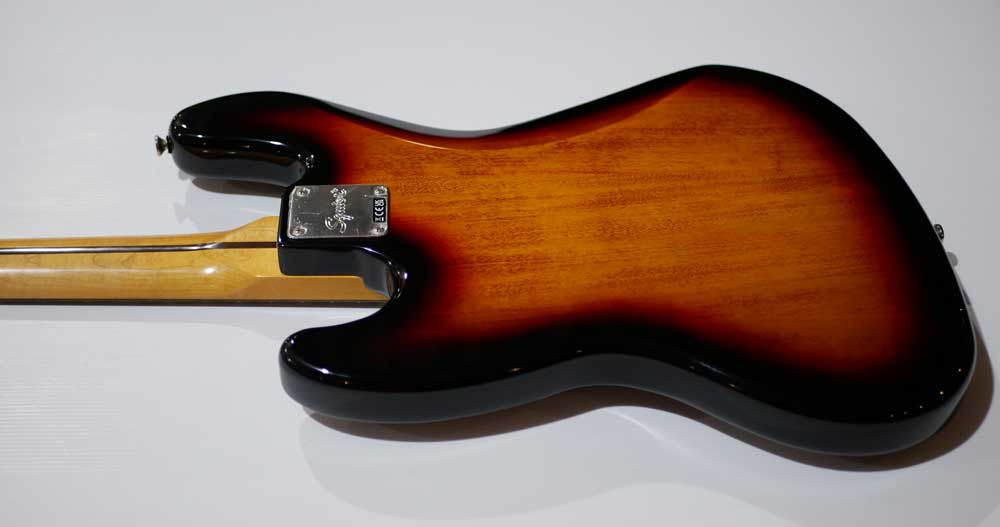 SQUIER CLASSIC VIBE 60's JAZZ BASS LRL 3 Tons Sunburst SQUIER CLASSIC VIBE 60's JAZZ BASS LRL 3 Tons Sunburst