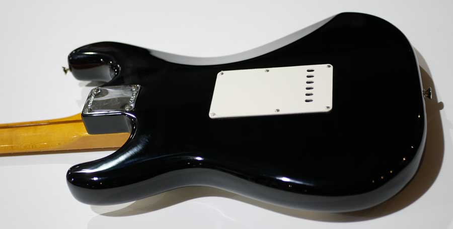 FENDER AMERICAN VINTAGE II 57 STRATOCASTER Maple Black