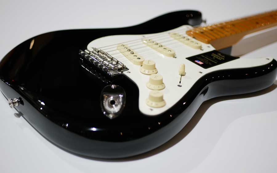 FENDER AMERICAN VINTAGE II 57 STRATOCASTER Maple Black