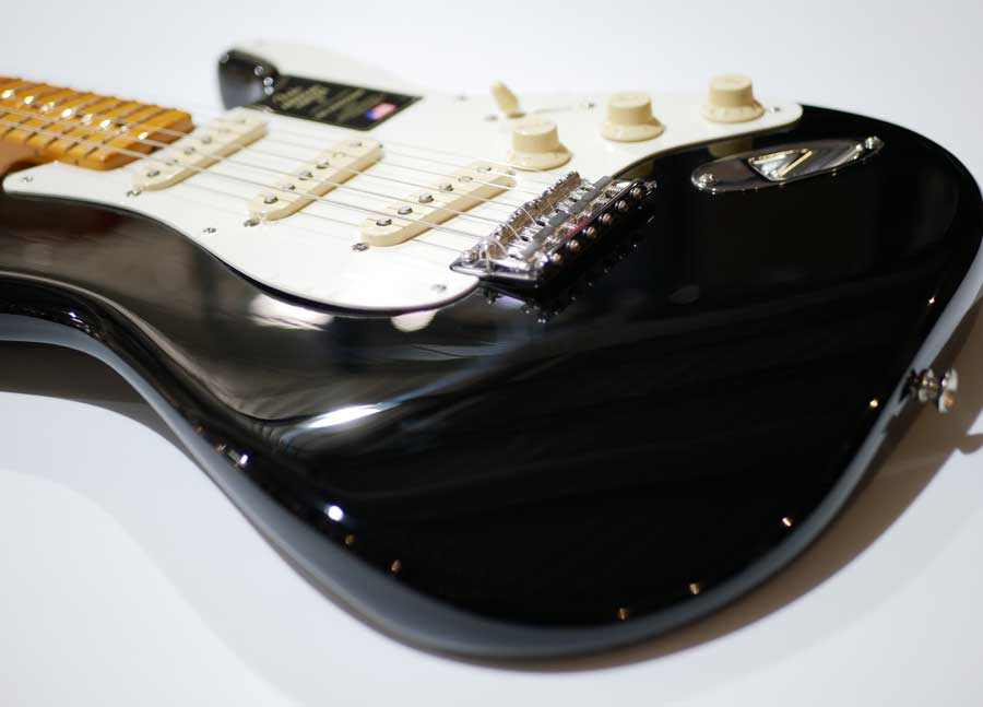FENDER AMERICAN VINTAGE II 57 STRATOCASTER Maple Black