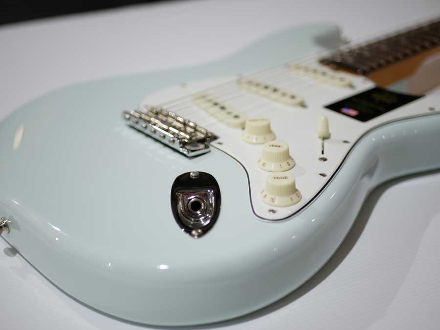 FENDER AMERICAN VINTAGE II 65 STRATOCASTER Rosewood Sonic Blue