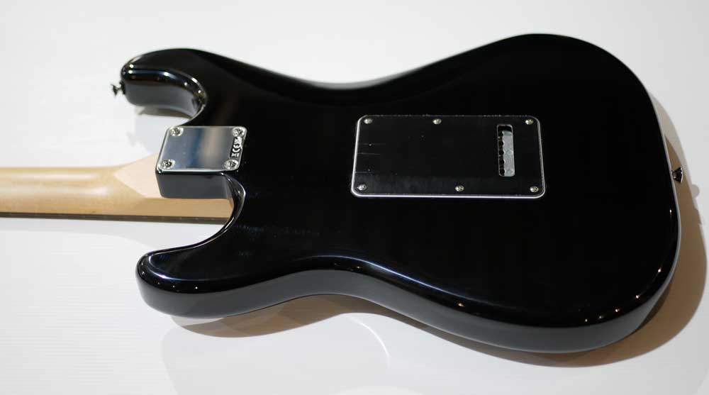 FENDER STANDARD STRATOCASTER HSS LRL Black