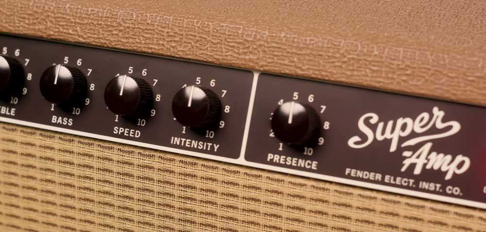 FENDER 62 SUPER AMP