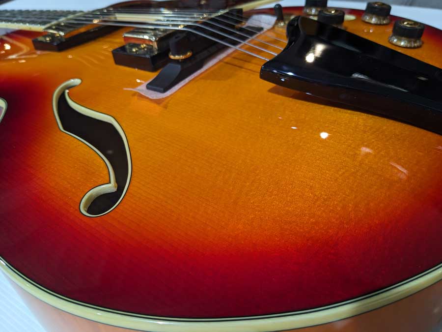IBANEZ AF115 Aged Whiskey Burst IBANEZ AF115 Aged Whiskey Burst