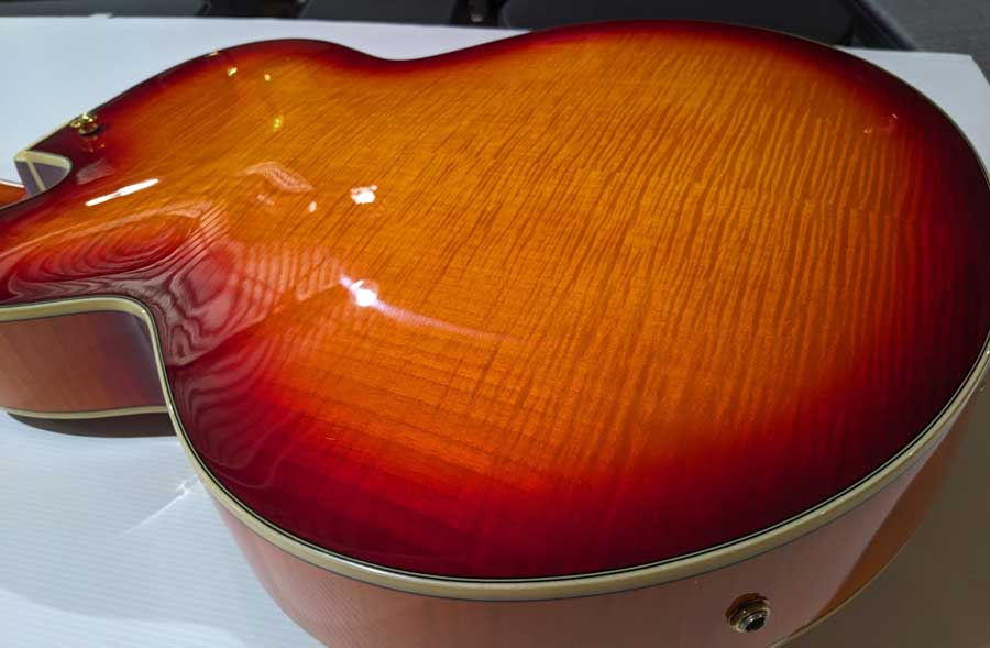 IBANEZ AF115 Aged Whiskey Burst IBANEZ AF115 Aged Whiskey Burst