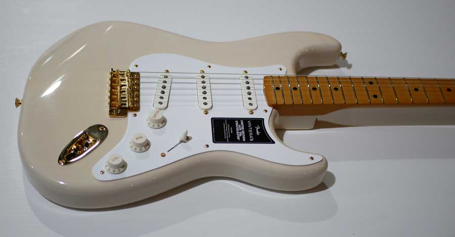 FENDER LIMITED VINTERA III LATE 50S STRATOCASTER Maple White Blonde FENDER LIMITED VINTERA III LATE 50S STRATOCASTER Maple White Blonde