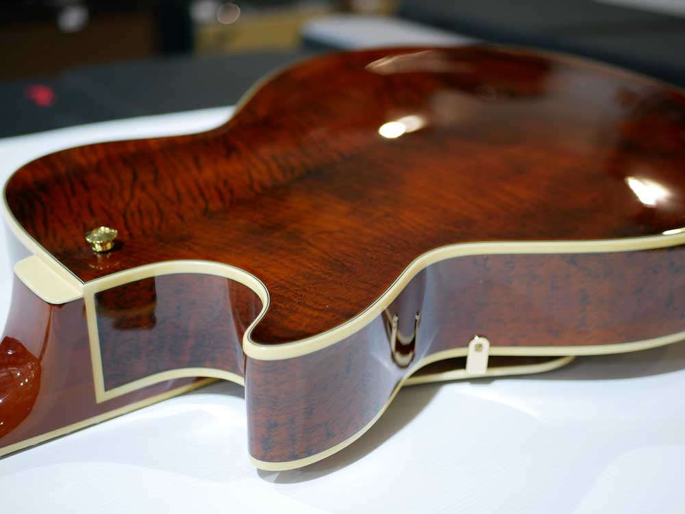 IBANEZ AG95MGDA Dark Amber IBANEZ AG95MGDA Dark Amber