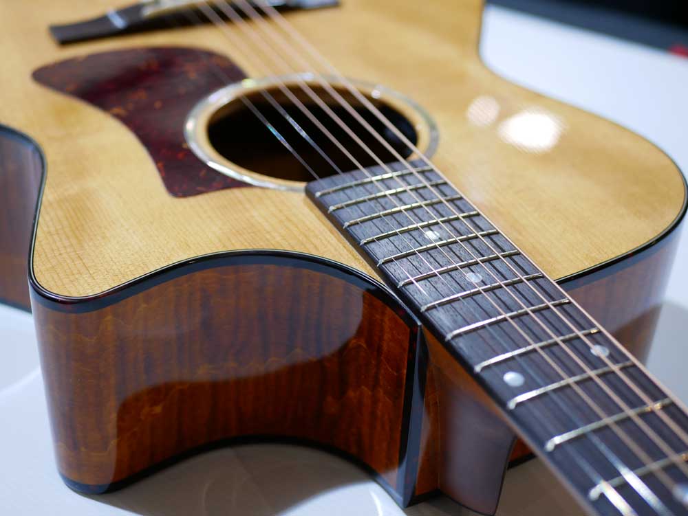 EASTMAN PCH3-GACE TRUETONE GLOSS Amberburst EASTMAN PCH3-GACE TRUETONE GLOSS Amberburst