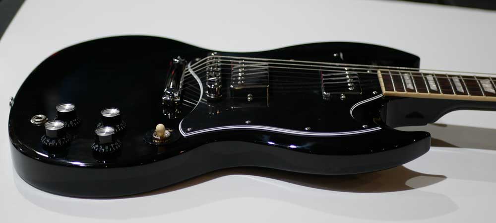 GIBSON SG STANDARD Ebony GIBSON SG STANDARD Ebony